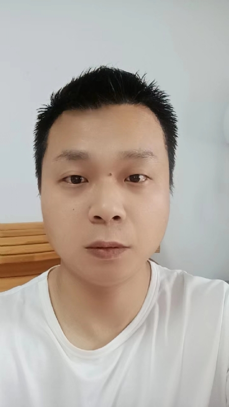 阳光的第一张照片--常山上门女婿服务网